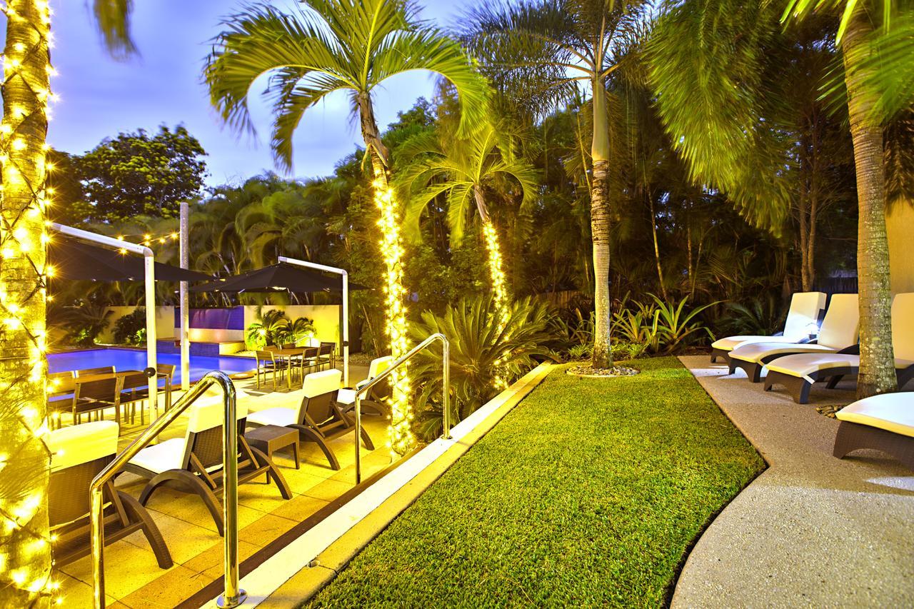 Central Plaza Port Douglas Exteriör bild